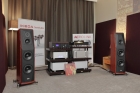 Компания Hi-End Centre (акустика Peak Consult Zoltan, электроника Ypsilon)